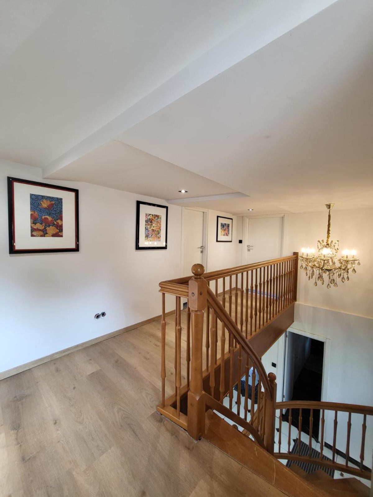 Ny-golden Apartments-dortmund Airport Apartment