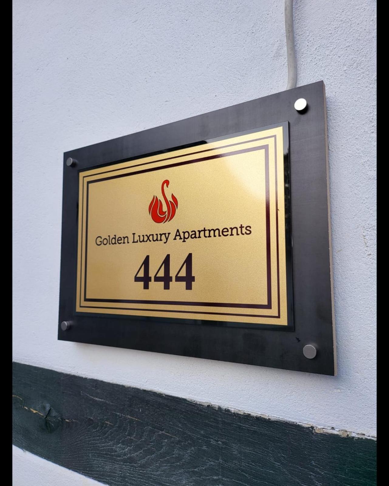 Ny-golden Apartments-dortmund Airport *