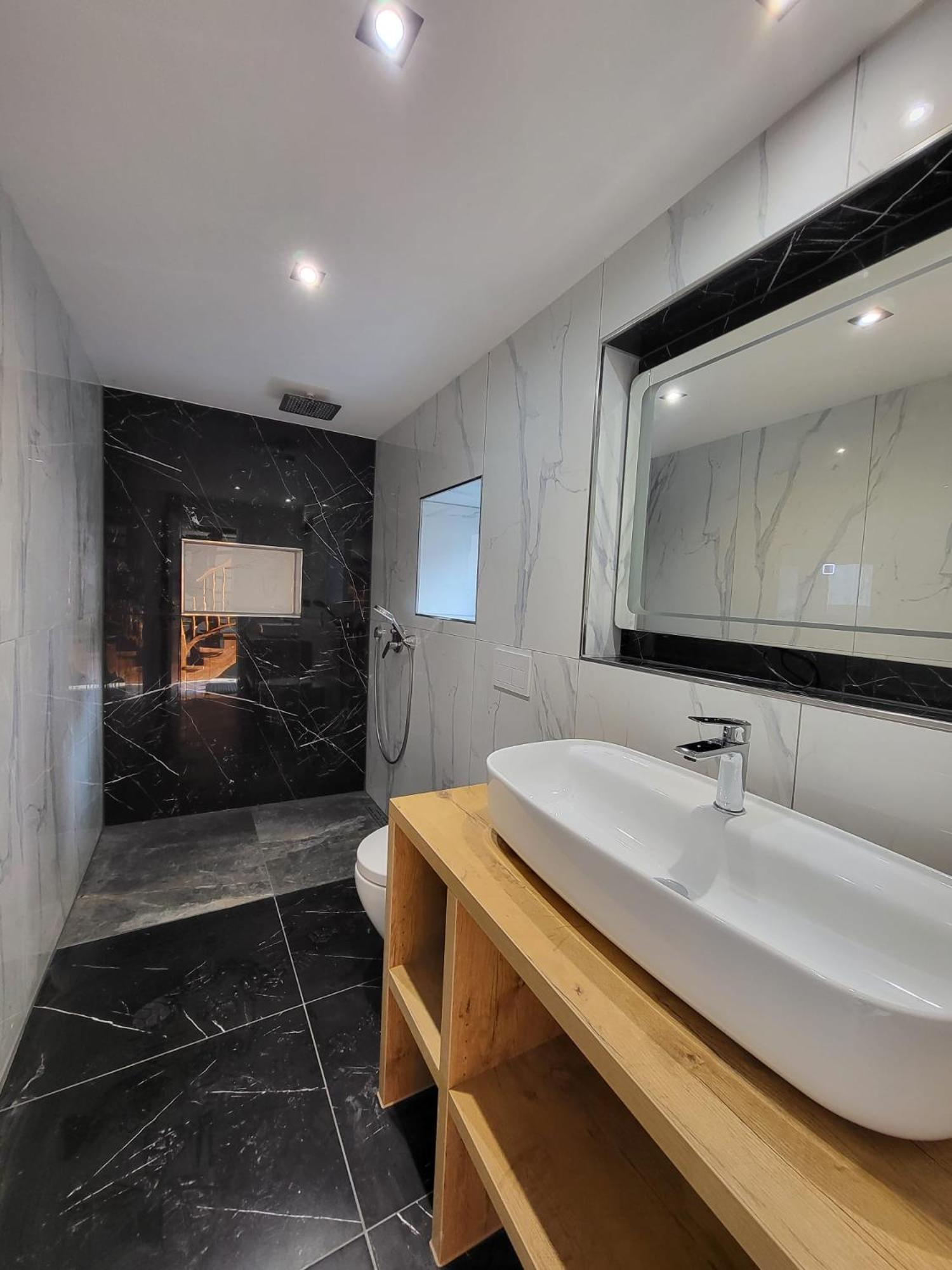 Ny-golden Apartments-dortmund Airport Apartment